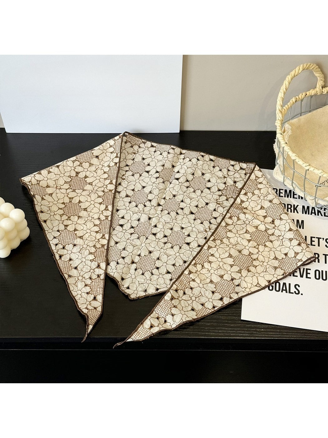 Scarvii - Vintage Inspired Floral Triangle Bandana