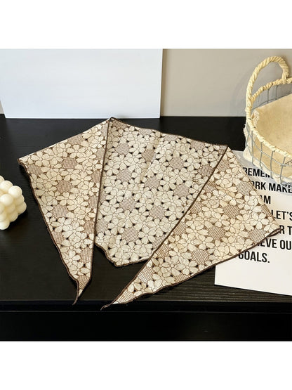 Scarvii - Vintage Inspired Floral Triangle Bandana