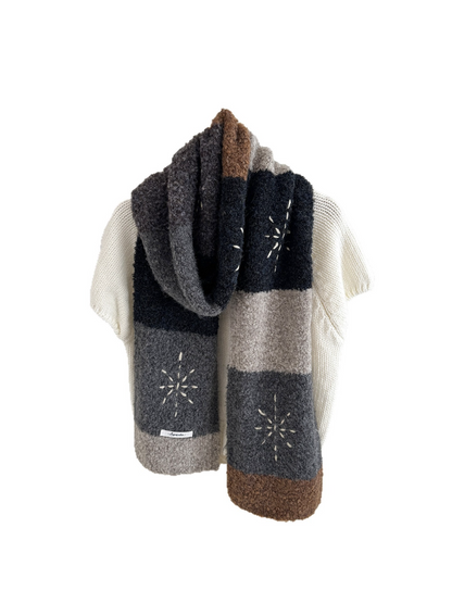 Scarvii - Starburst Color Block Knit Scarf
