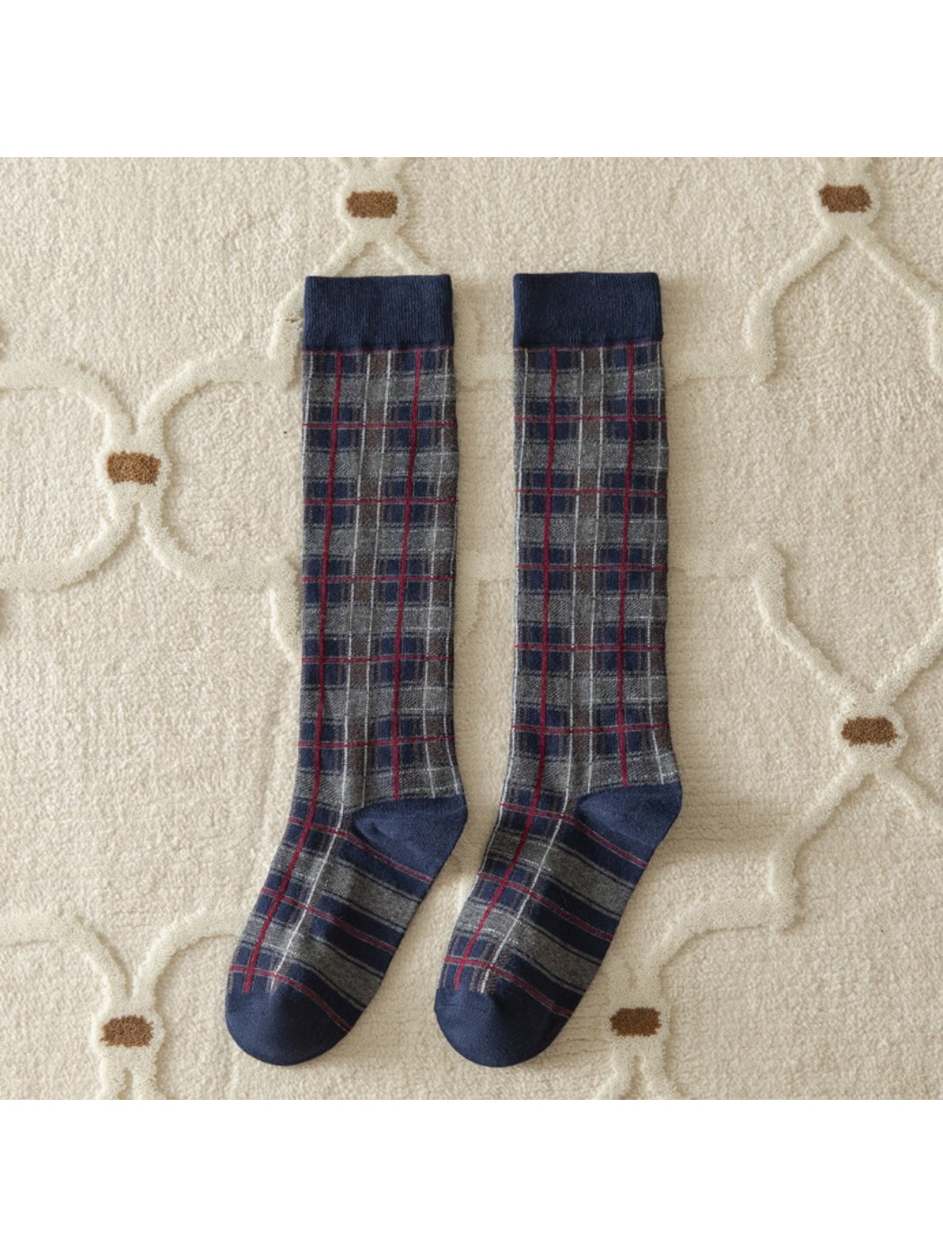Rufia Retro Plaid Pattern Calf-Length Socks product image 6
