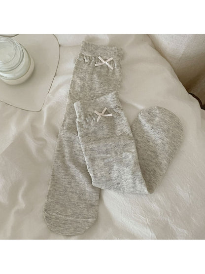 Rufia - Solid Color Openwork Bow Accent Crew Socks