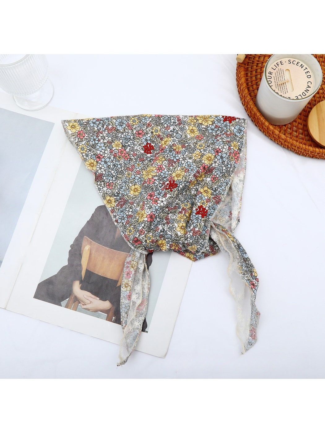 Scarvii - Floral Lace Trim Decorative Triangle Bandana