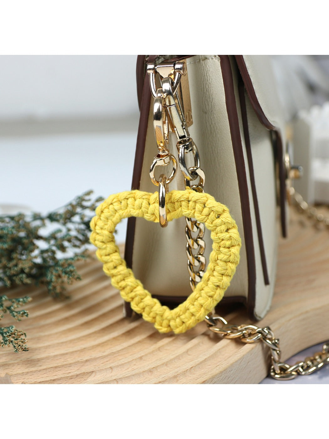 Koco Colorful Heart Woven Keychain for gift accessory