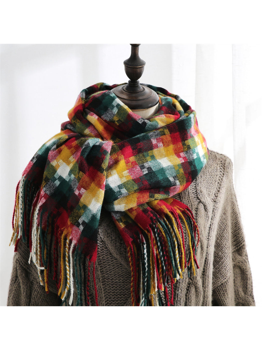 Scarvii - Multicolor Geometric Fringe Winter Scarf