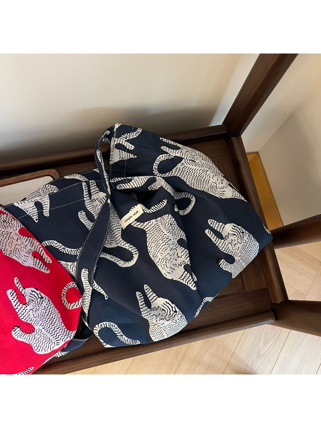 Cosbai - Floral Print Crossbody Bag