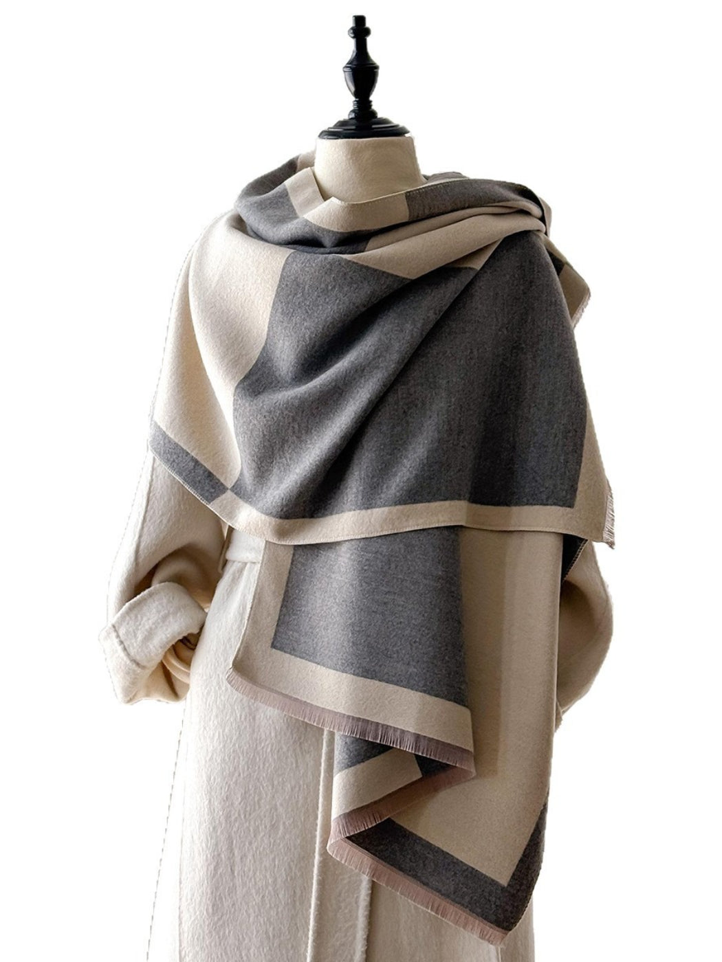 Scarvii – Modern Geometric Winter Scarf & Shawl