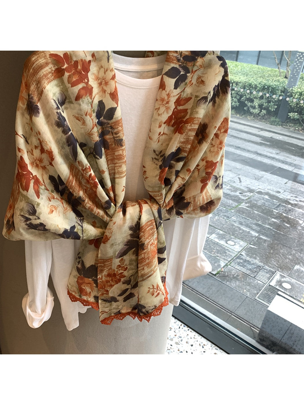 Scarvii - Floral Print Rectangular Shawl Scarf