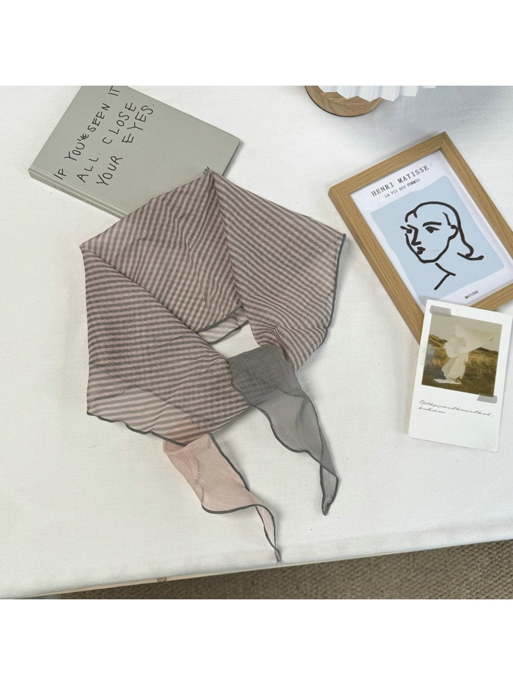 Scarvii - Minimal Striped Diamond-shaped Scarf