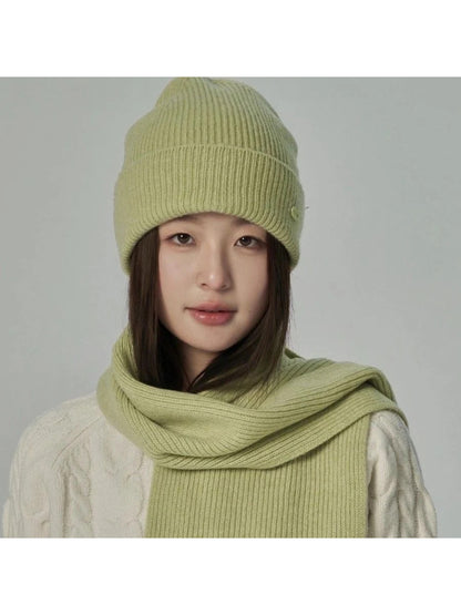Scarvii – Ribbed Winter Hat and Scarf Set