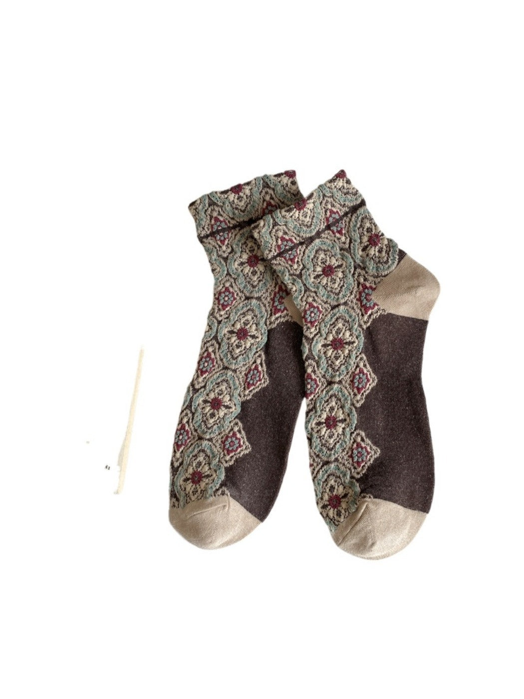 Rufia - Vintage Ankle Socks – Elegant & Breathable