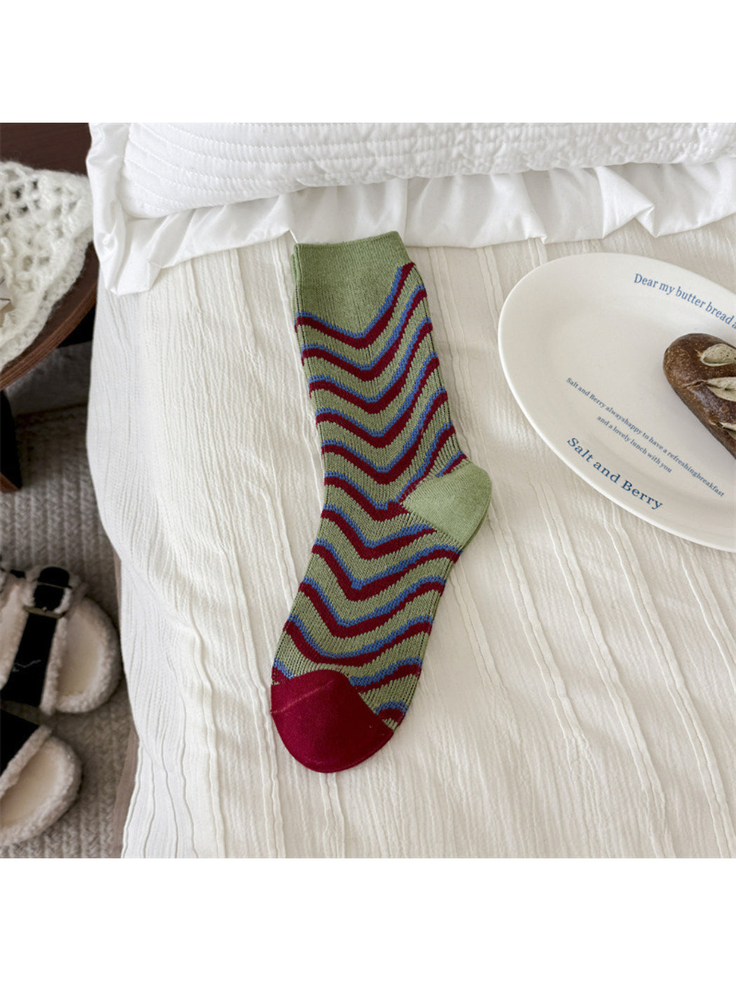 Rufia – Colorful Knit Socks in Bold Patterns