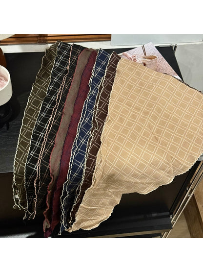 Scarvii - Retro Check Pattern Fashion Triangle Bandana