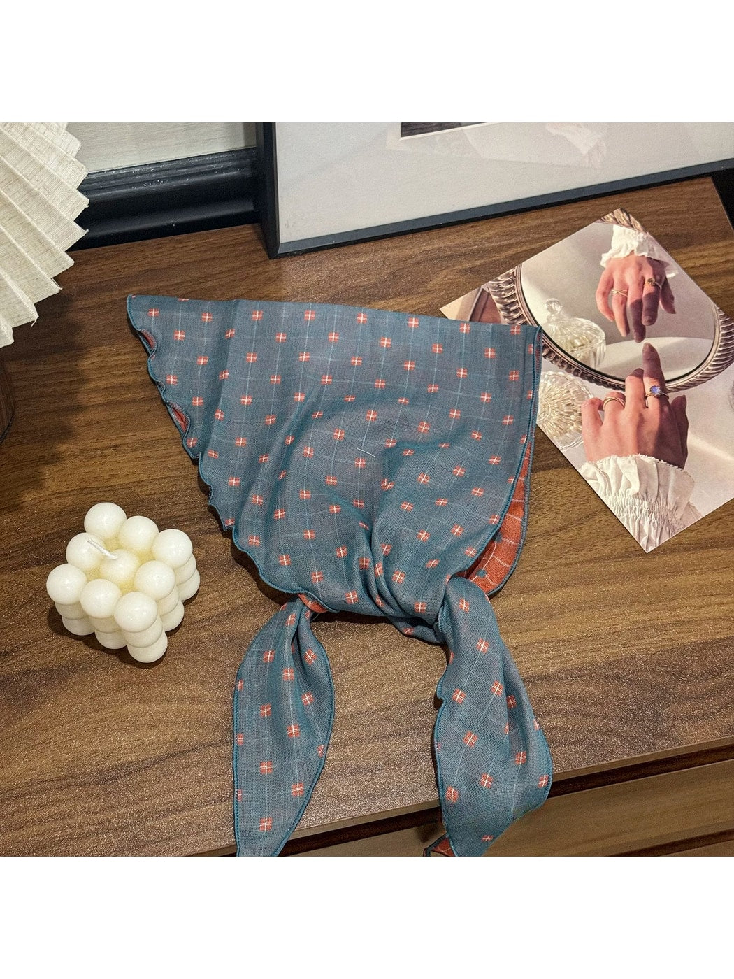 Scarvii - Plaid Ruffle Edge Everyday Triangle Bandana