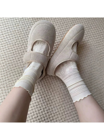 Rufia - Hollow Lace Pattern Socks