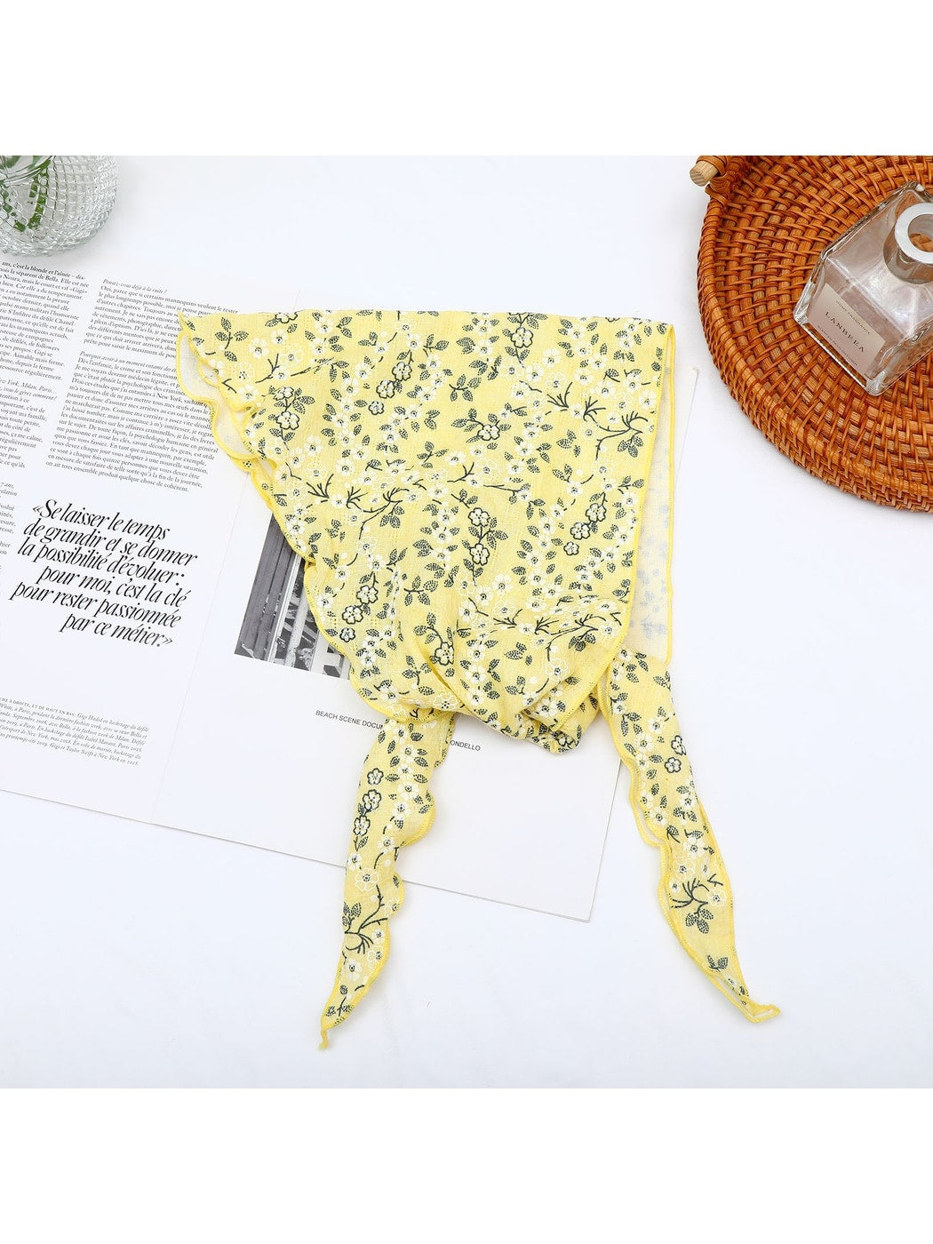 Scarvii - Pastoral Floral Print Triangle Bandana