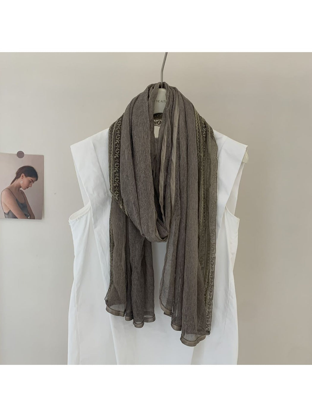 Scarvii - Lightweight Lace Scarf & Shawl