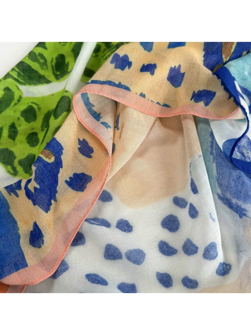 Scarvii - Simple Patterned Fashion Square Scarf