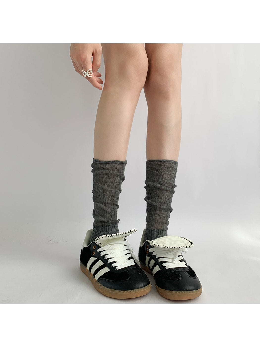 Rufia - Classic Solid Color Mid Calf Socks