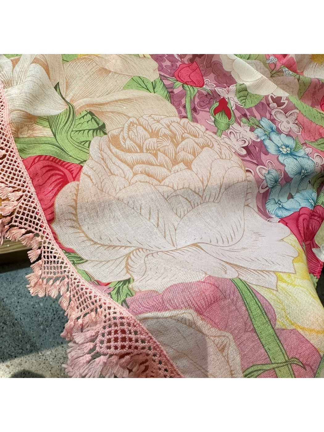 Scarvii - Pink Floral Lace Summer Wrap Scarf