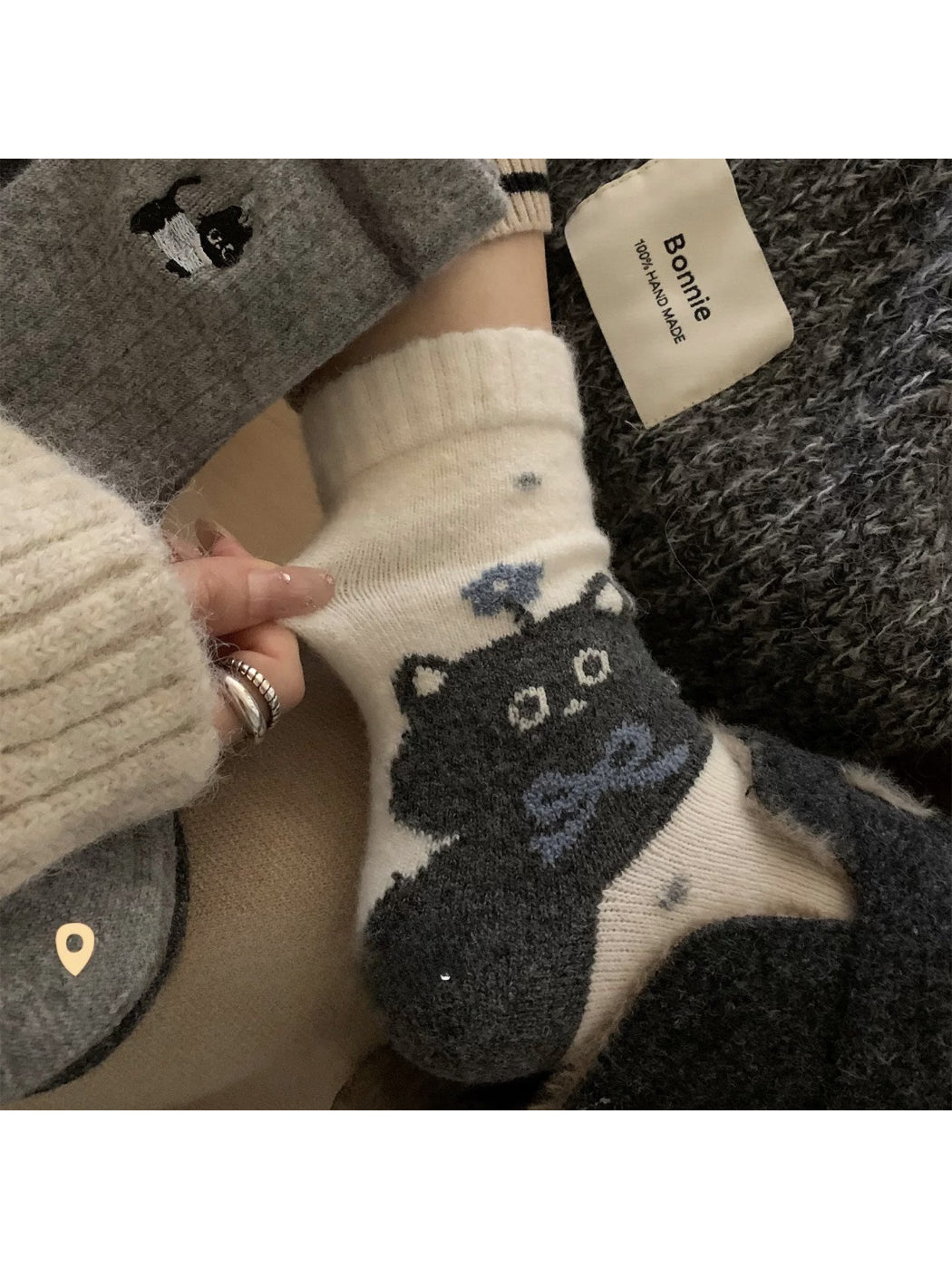 Rufia - Winter Kitty Pattern Crew Socks