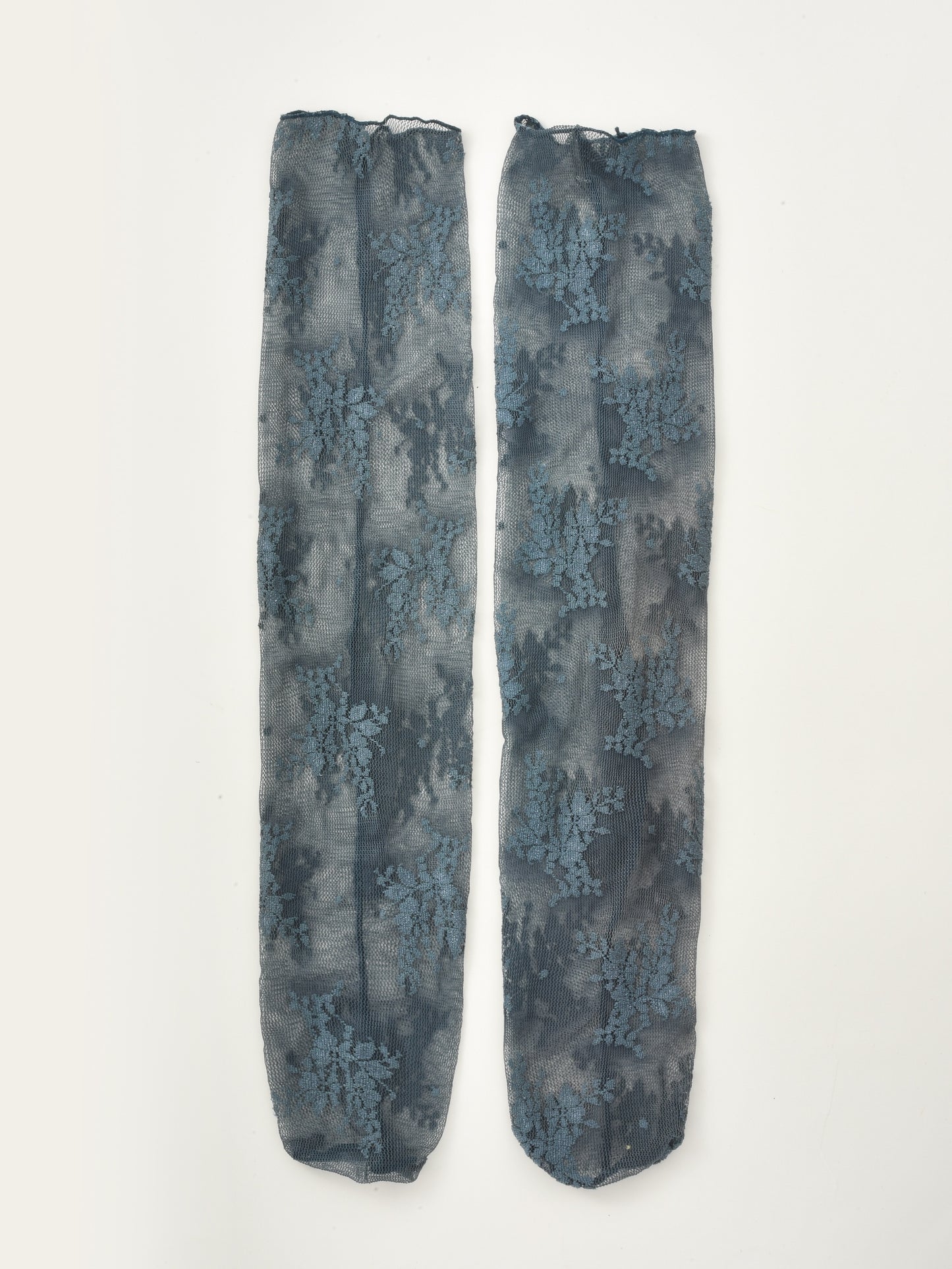Rufia - Romantic Sheer Lace Crew Socks