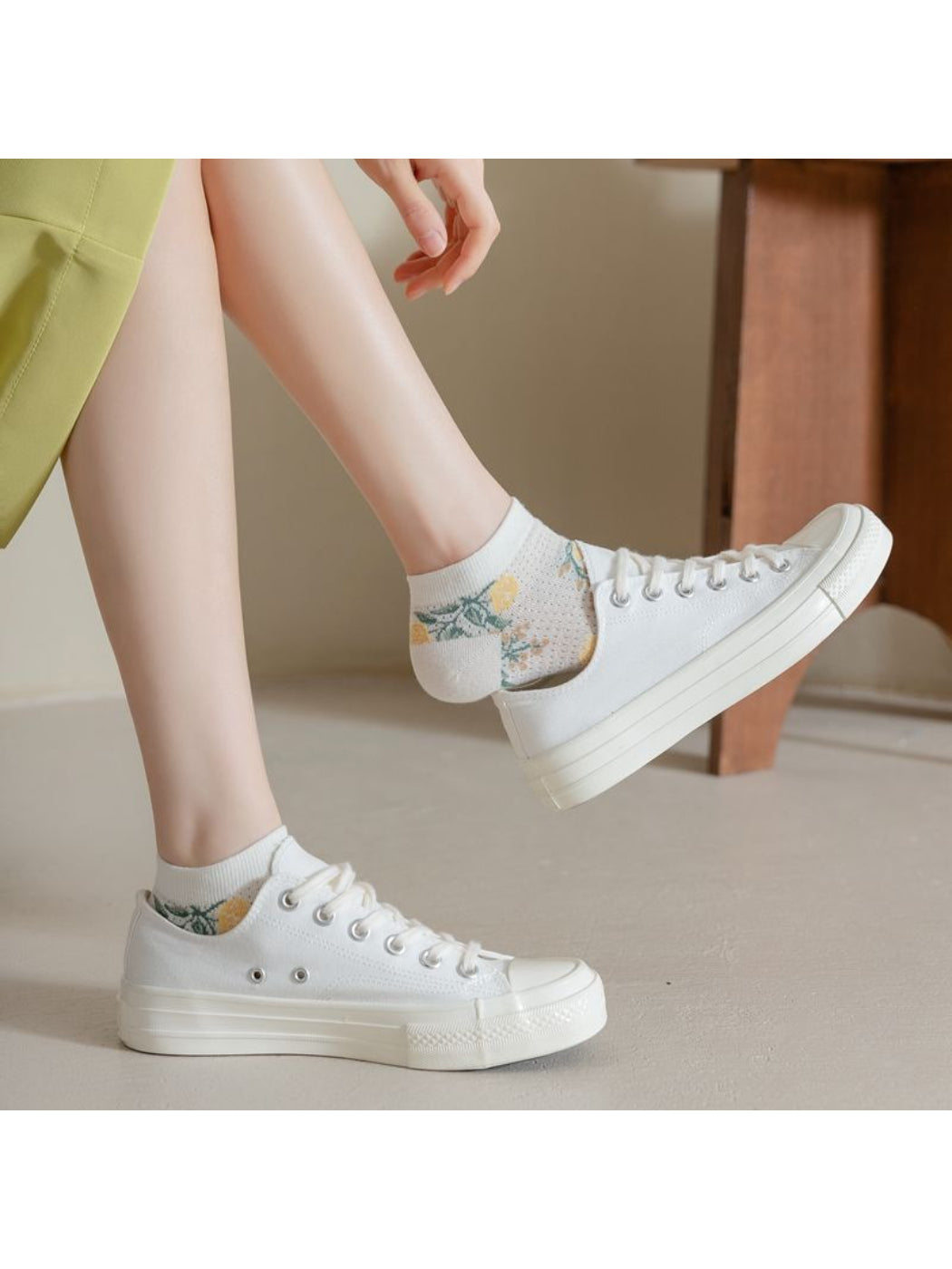Rufia - Soft Floral Pattern Lightweight Crew Socks product image 8