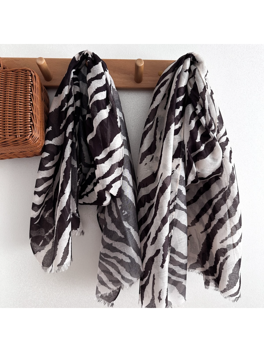 Scarvii - Zebra Print Long Scarf