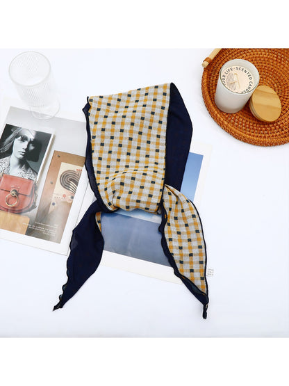 Scarvii - Checked Pattern Decorative Triangle Bandana
