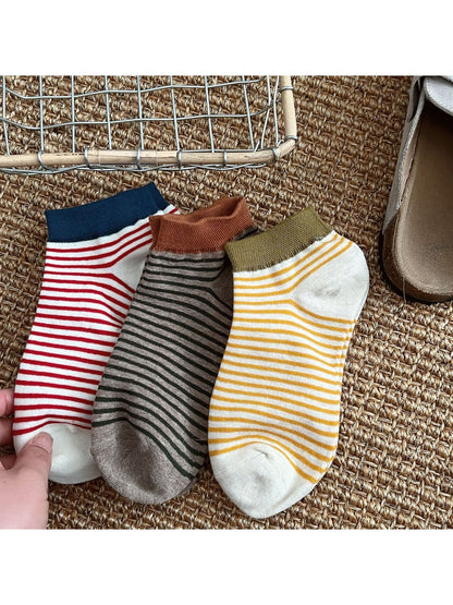 Rufia - Retro Style Striped Colorblock Ankle Socks