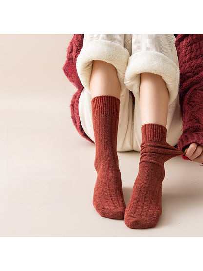 Rufia - Solid Color Ribbed Casual Crew Socks