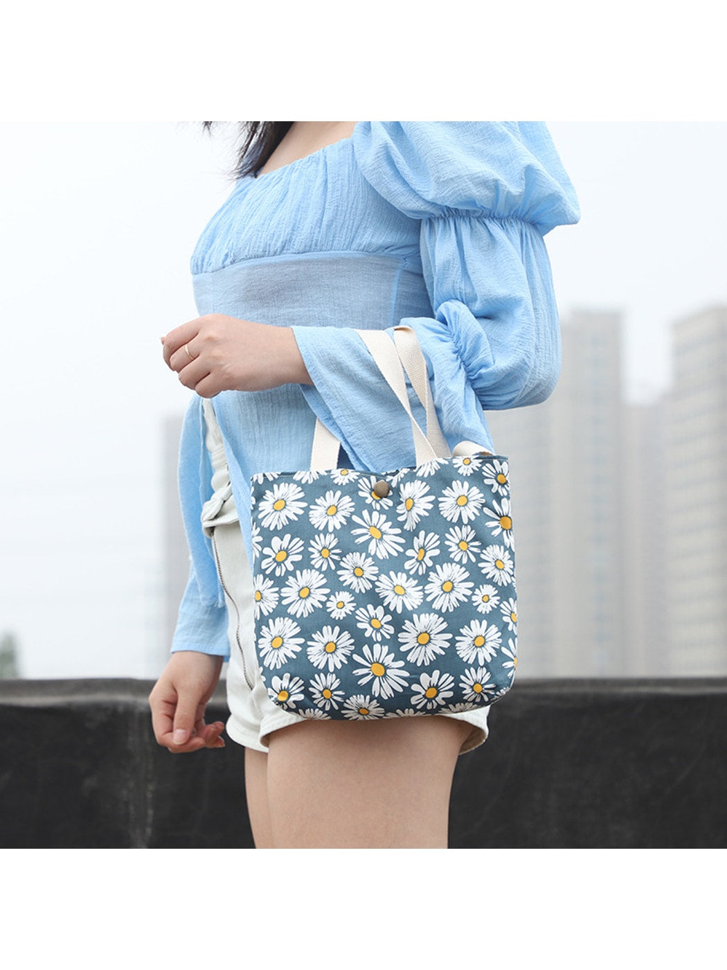 Cosbai - Daisy Print Lunch Bag