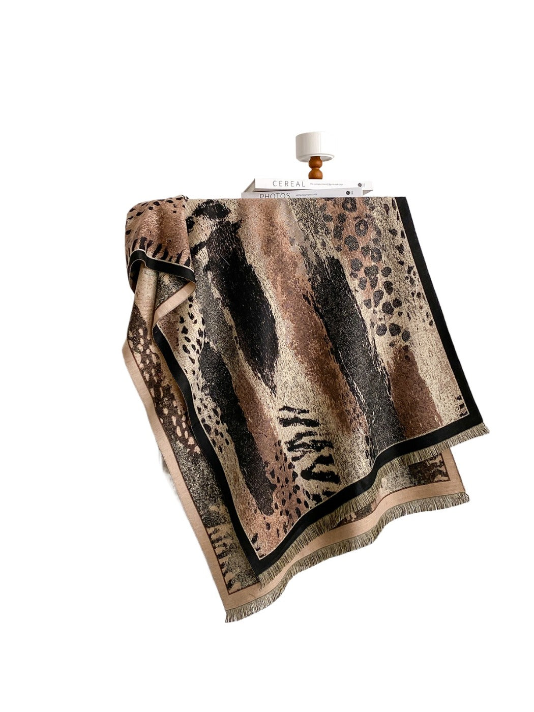 Scarvii – Thick Leopard Print Winter Scarf