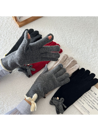 Gloving - Bow Detail Fuzzy Touchscreen Gloves
