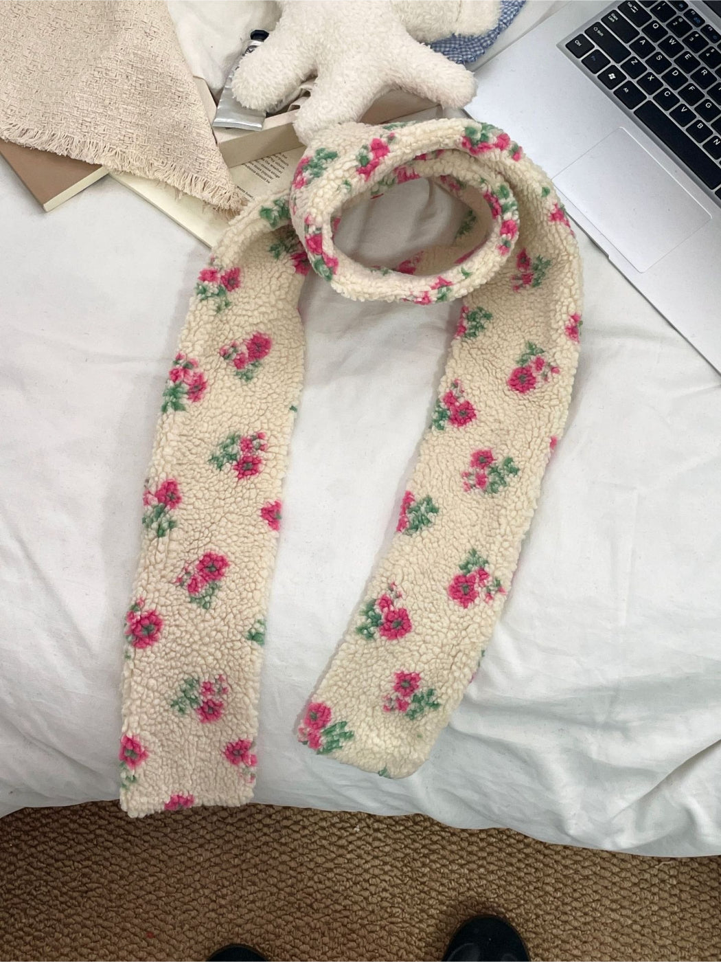 Scarvii - Floral Fleece Cozy Scarf