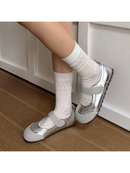Rufia - Floral and Stripes Embossing Crew Socks
