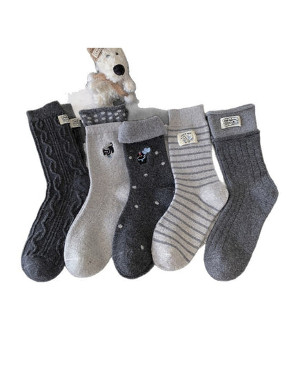 Rufia - Cozy Grey Pattern Crew Socks product image 4