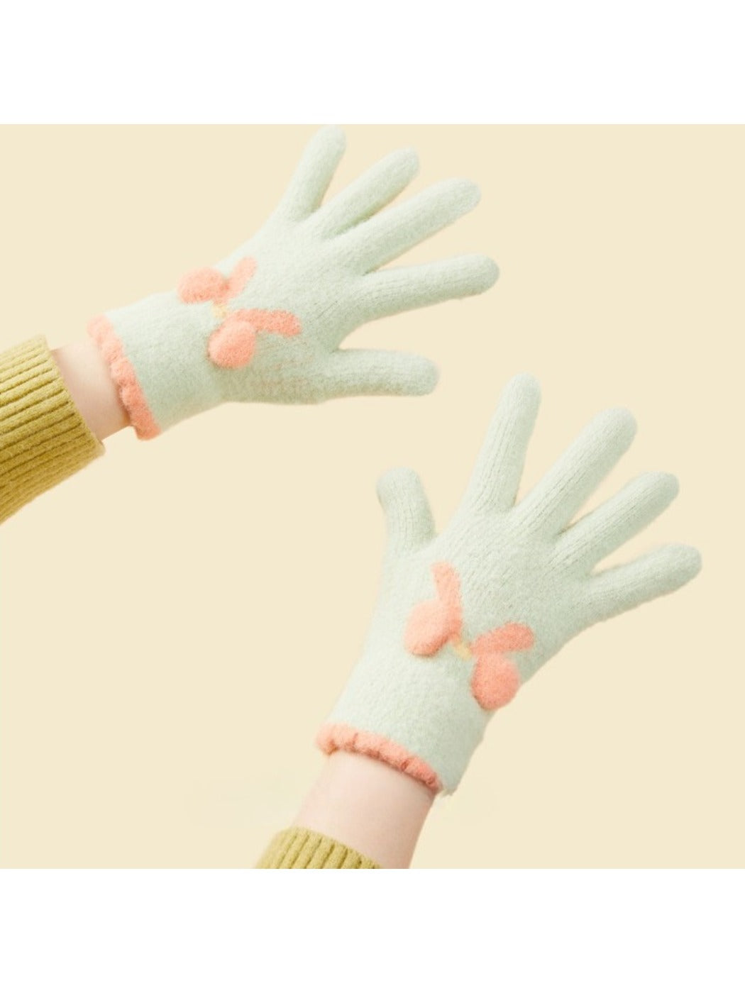Gloving – Color-Block Gloves with Pompom