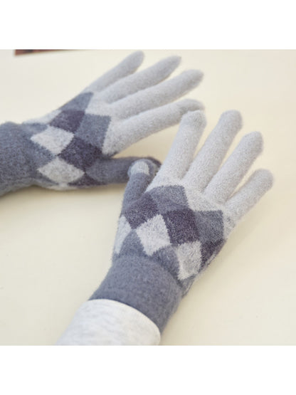 Gloving – Stylish Knit Winter Gloves with Touchscreen