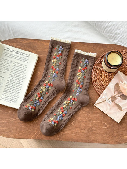 Rufia - Garden Trail Embroidered Crew Socks