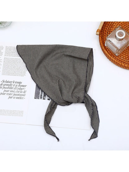 Scarvii - Retro Stripe Print Triangle Bandana
