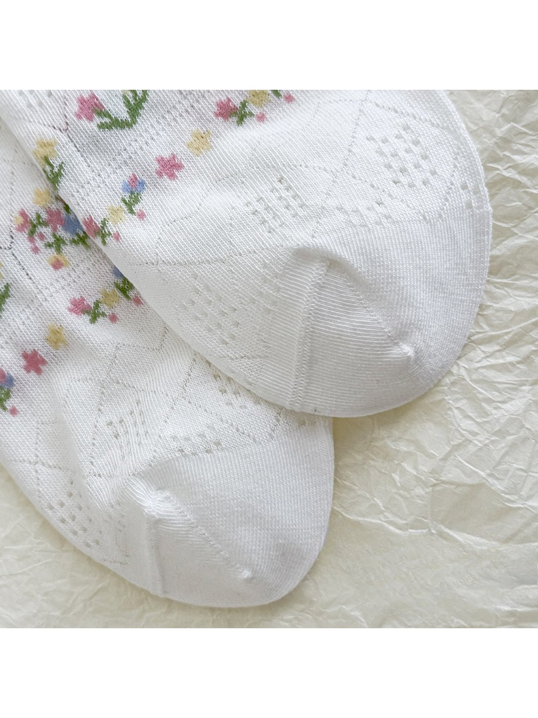 Rufia - Floral Mesh Ruffle Crew Socks product image 5