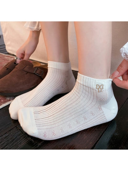 Rufia - Muted Ribbed Bow Pattern Ankle Socks