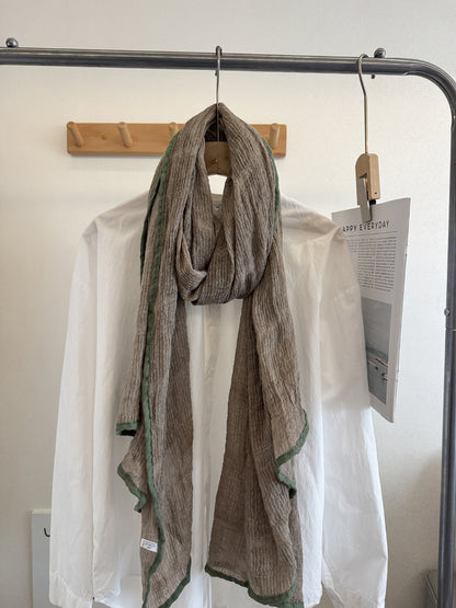 Scarvii - Crinkle Contrast Edge Long Scarf