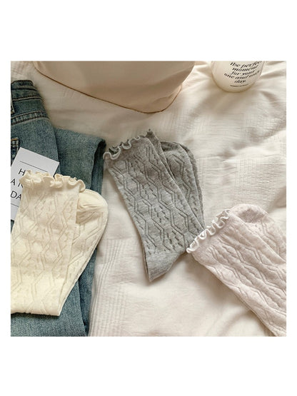 Rufia - Mesh Lace Ruffle Cuff Crew Socks