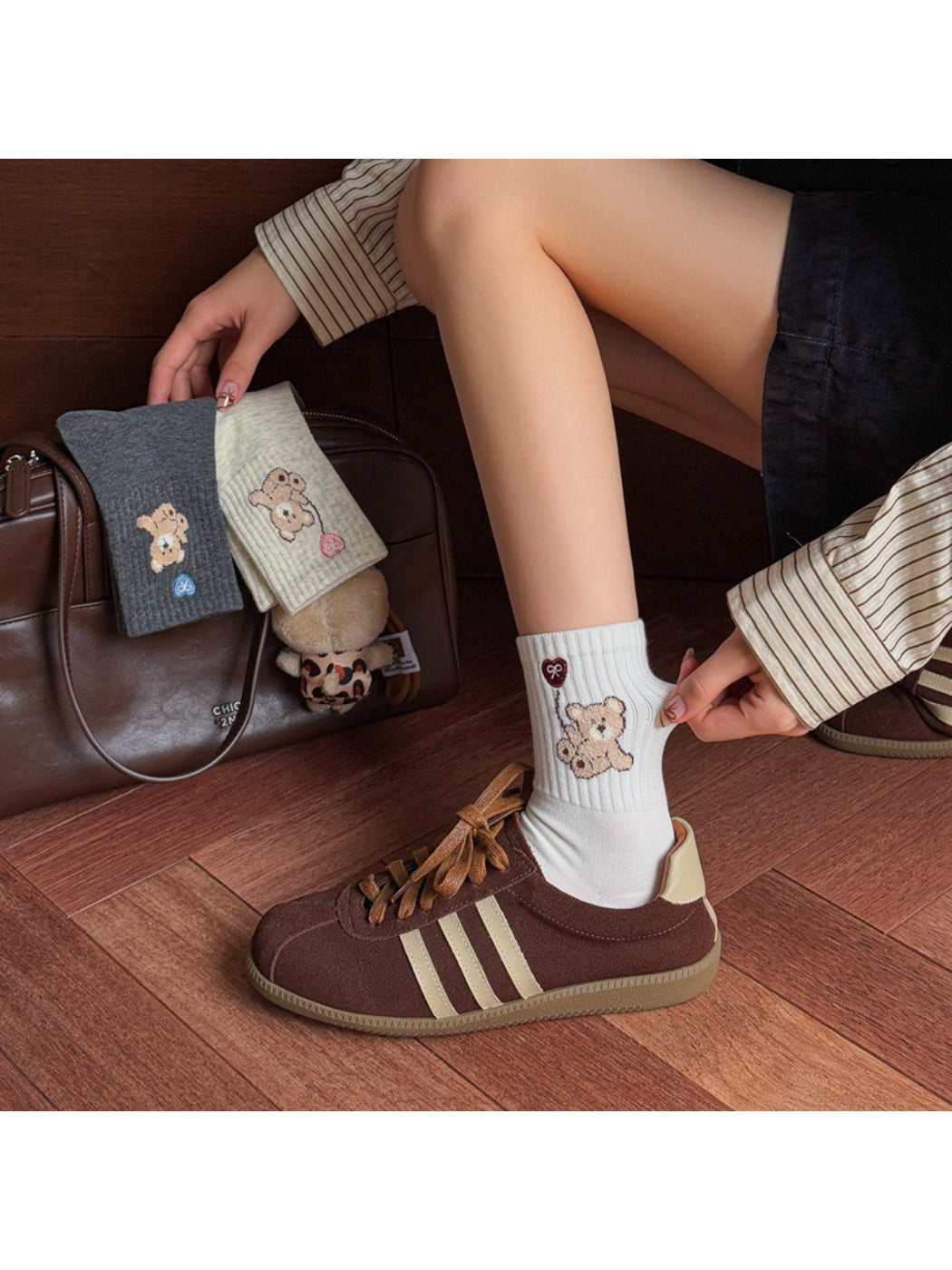 Rufia - Cozy Bear Motif Crew Socks product image 3