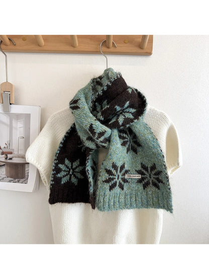 Scarvii - Nordic Snowflake Knit Scarf