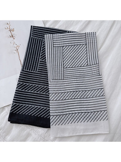 Scarvii - Geometric Print Lightweight Square Scarf