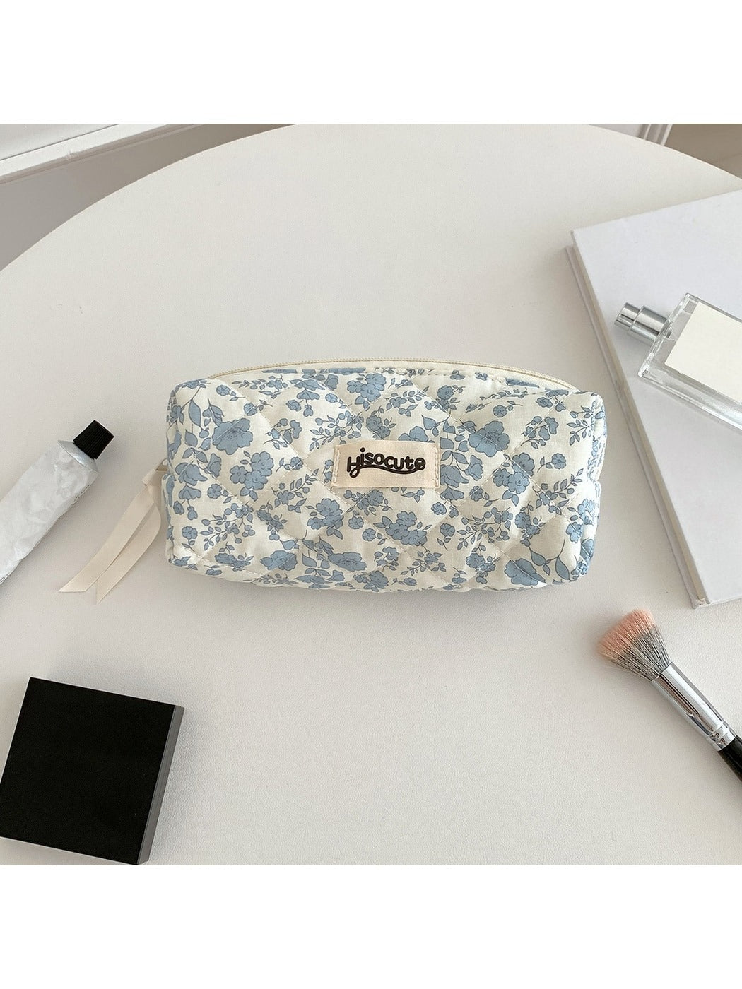 Cosbai - Blue Floral Handheld Cosmetic Organizer Bag