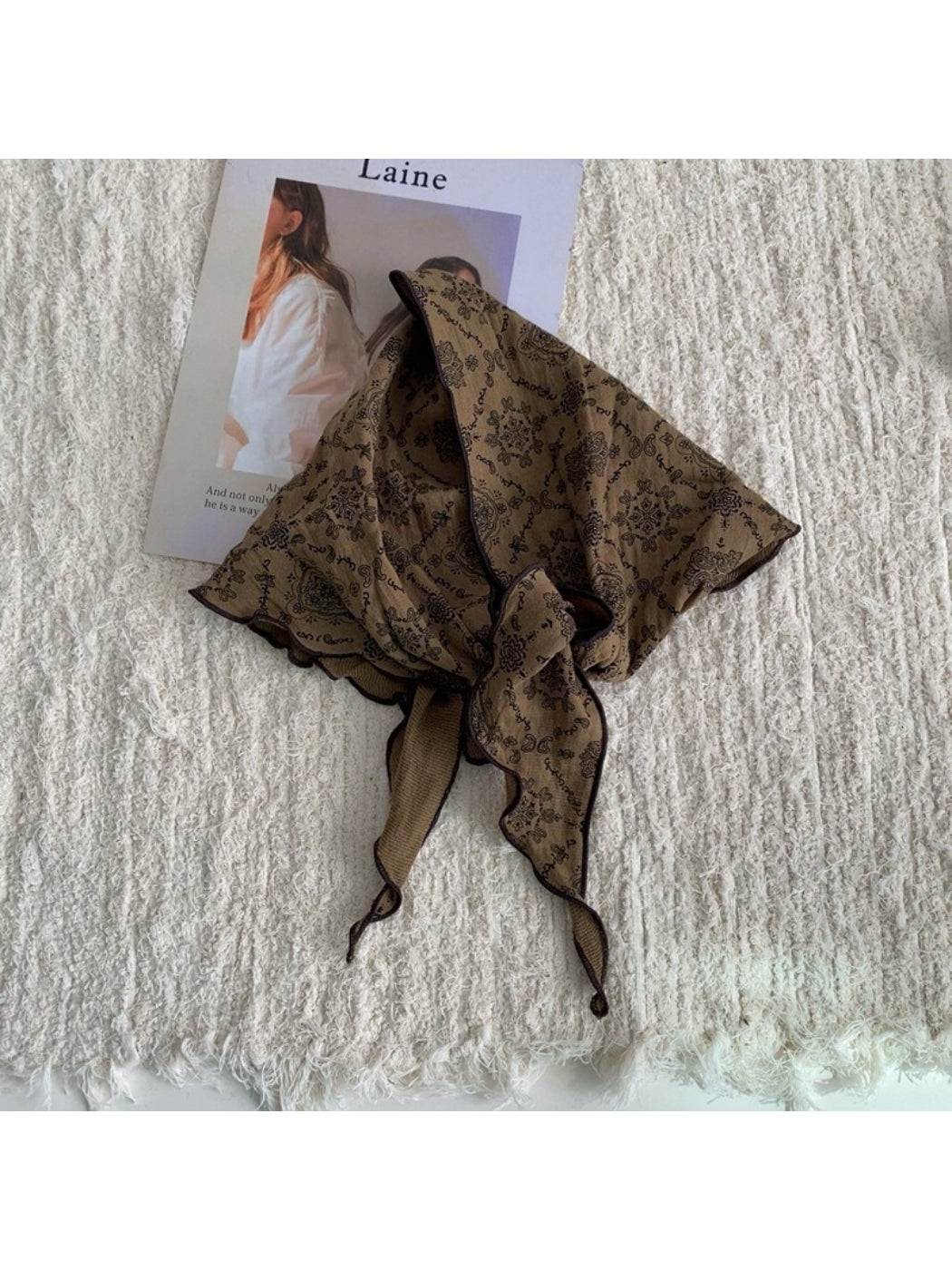 Scarvii Paisley Print Triangle Scarf