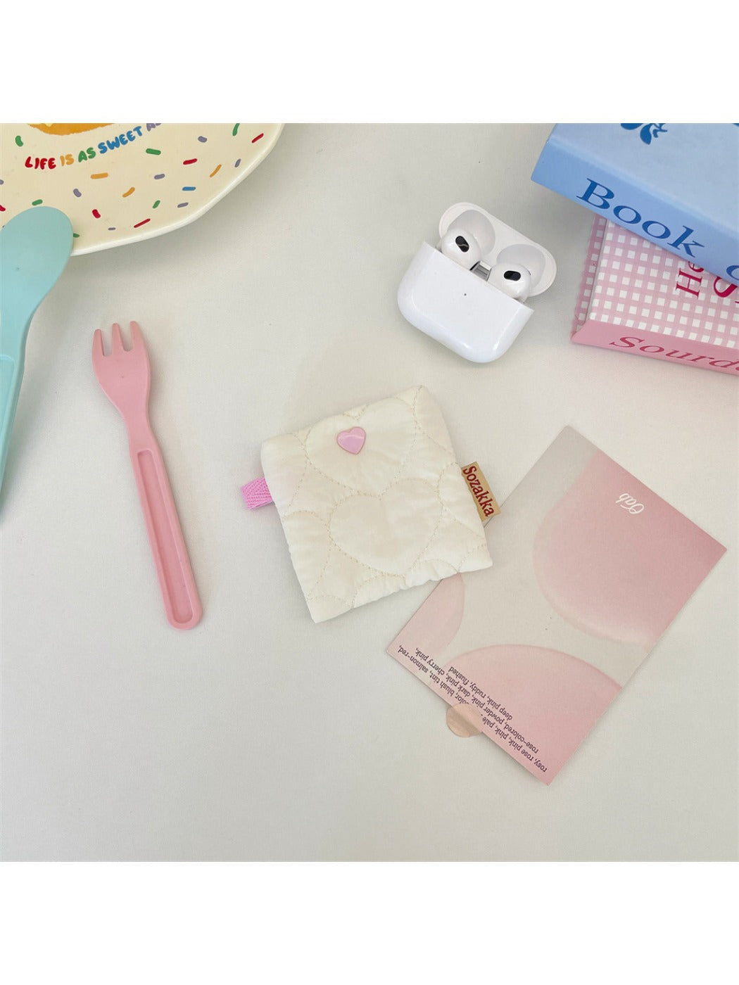 Cosbai - Mini Heart-Patterned Earphone Pouch